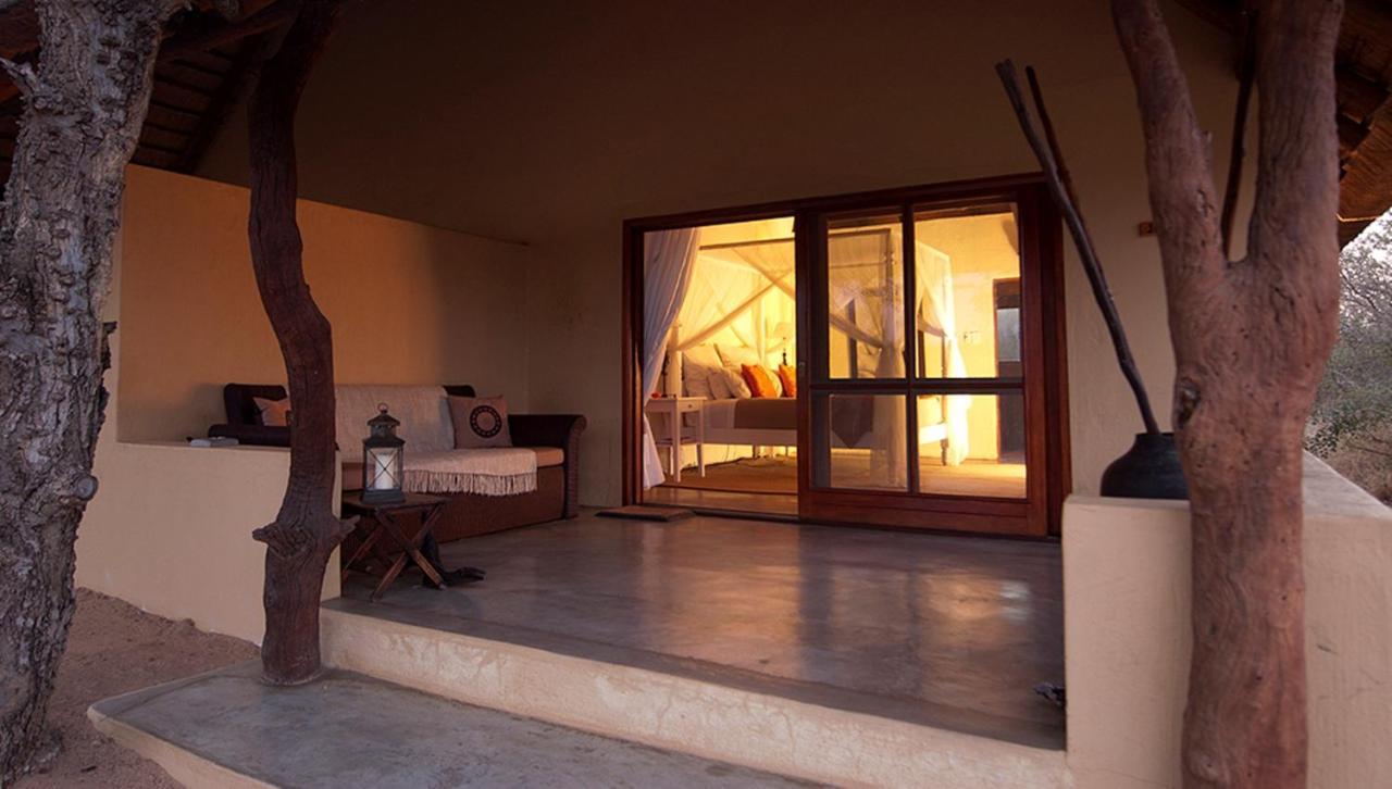 Kambaku Safari Lodge Тімбаваті-Ґейм-Резерв Номер фото