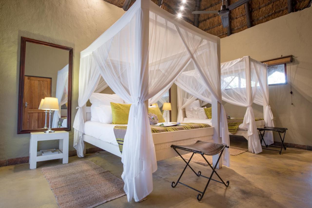 Kambaku Safari Lodge Тімбаваті-Ґейм-Резерв Екстер'єр фото