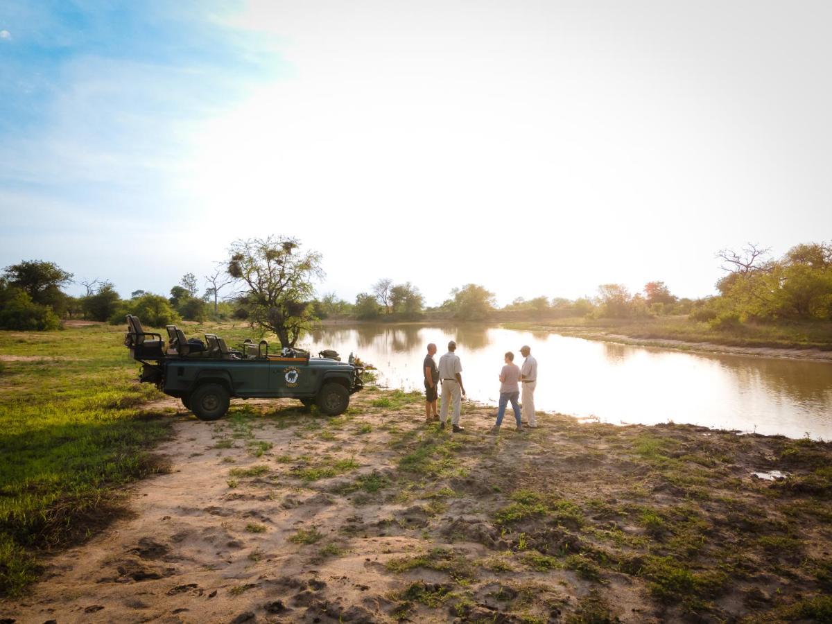 Kambaku Safari Lodge Тімбаваті-Ґейм-Резерв Екстер'єр фото