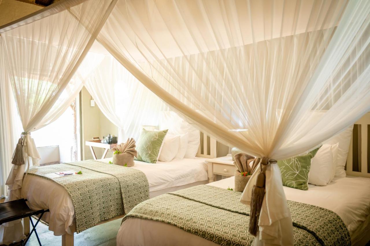 Kambaku Safari Lodge Тімбаваті-Ґейм-Резерв Екстер'єр фото