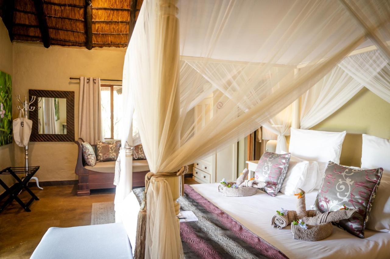 Kambaku Safari Lodge Тімбаваті-Ґейм-Резерв Екстер'єр фото
