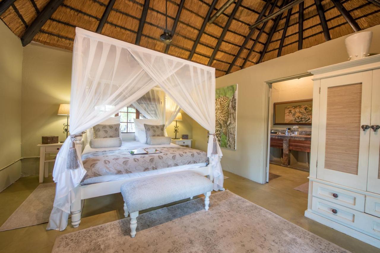 Kambaku Safari Lodge Тімбаваті-Ґейм-Резерв Екстер'єр фото